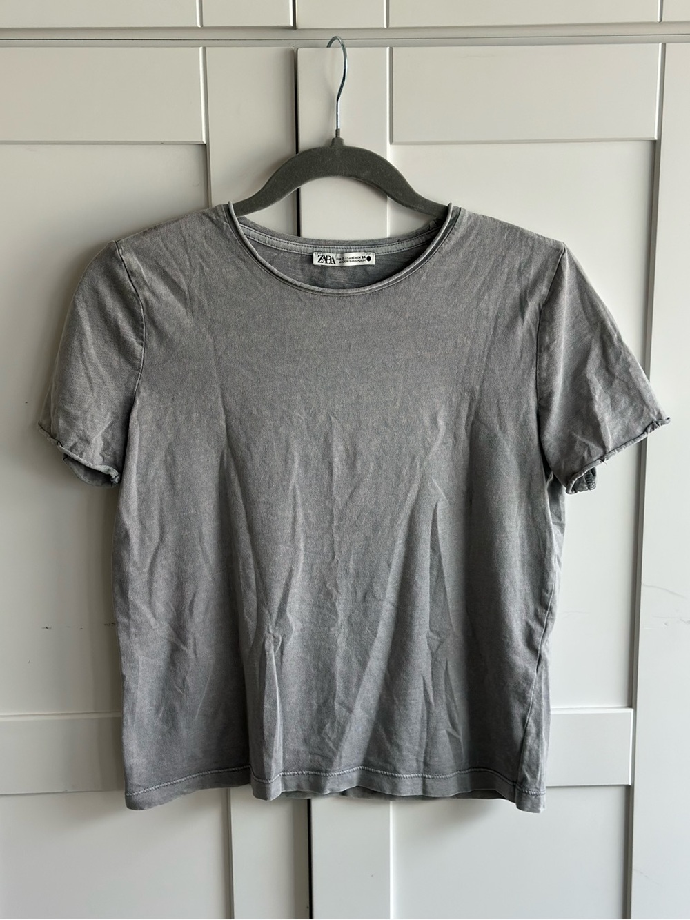 Zara Washed Charcoal Gray Raw Edge T-Shirt Size XS